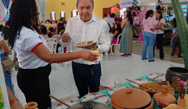 Imagens da 1º ENCONTRO LITERÁRIO DAS ESCOLAS MUNICIPAIS DE BARRA DO MENDES