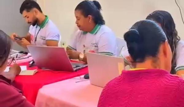 CADÚNICO COMEÇA O RECADASTRAMENTO DAS FAMÍLIAS DA SEDE Imagens da CADÚNICO COMEÇA O RECADASTRAMENTO DAS FAMÍLIAS DA SEDE