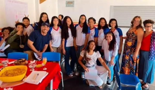 Imagens da ESCOLA MÁRCIA REALIZA A PRIMEIRA FEIRA GASTRONÔMICA 