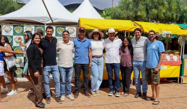 Imagens da FEIRA DA ECONOMIA SOLIDÁRIA SERRANA EM MINAS DO ESPÍRITO SANTO