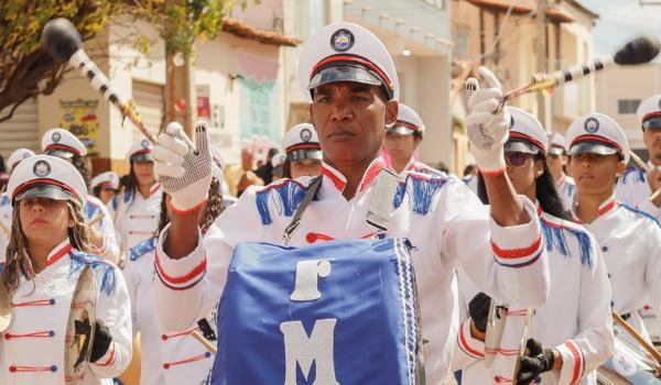 Imagens da HOMENAGEM À NOSSA TERRA MÃE: BARRA DO MENDES