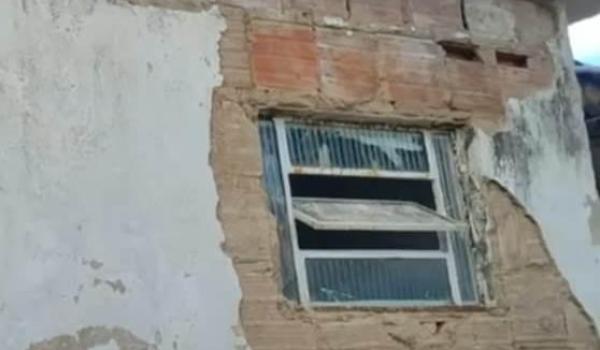 Imagens da O PRÉDIO DA PREFEITURA ESTÁ PASSANDO POR REQUALIFICAÇÃO