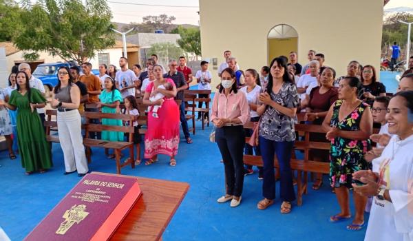 Imagens da PREFEITO DR. NÉU PARTICIPA DOS FESTEJOS DA PADROEIRA DE BARRINHA E INAUGURA PRAÇA