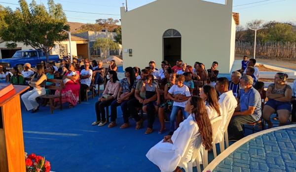 Imagens da PREFEITO DR. NÉU PARTICIPA DOS FESTEJOS DA PADROEIRA DE BARRINHA E INAUGURA PRAÇA