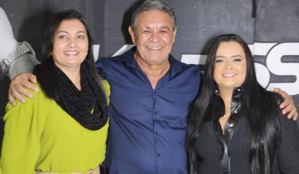 Imagens da QUEIMADA DO MENDES REALIZA A MAIOR FESTA DA SUA HISTÓRIA