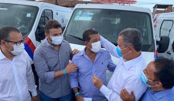 RECEBEMOS UMA AMBULÂNCIA NOVA RECEBEMOS UMA AMBULÂNCIA NOVA